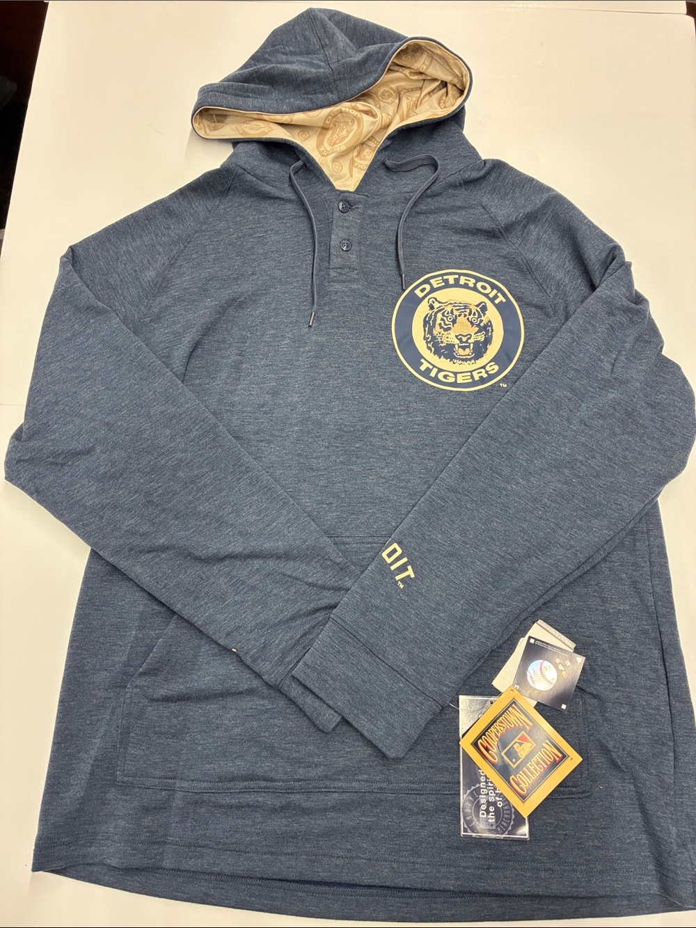 NEW Rivalry Threads MLB Detroit Tigers Hooded Pullover Size Large